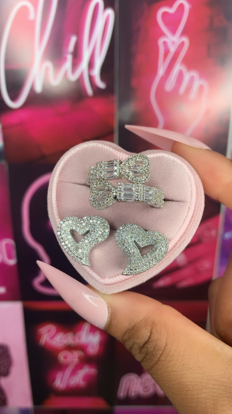 Icy Heart Studs Silver